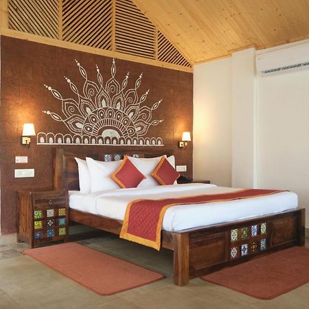 Veda5 Wellness Retreat & Spa Old Goa Exterior photo